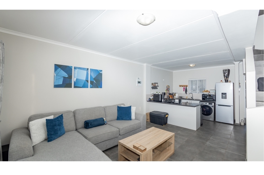 2 Bedroom Property for Sale in Haasendal Western Cape